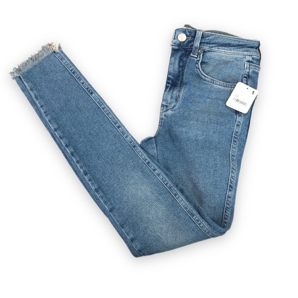 NWT - Free People - Raw High-Rise Jegging - 24 - Picture 5 of 10